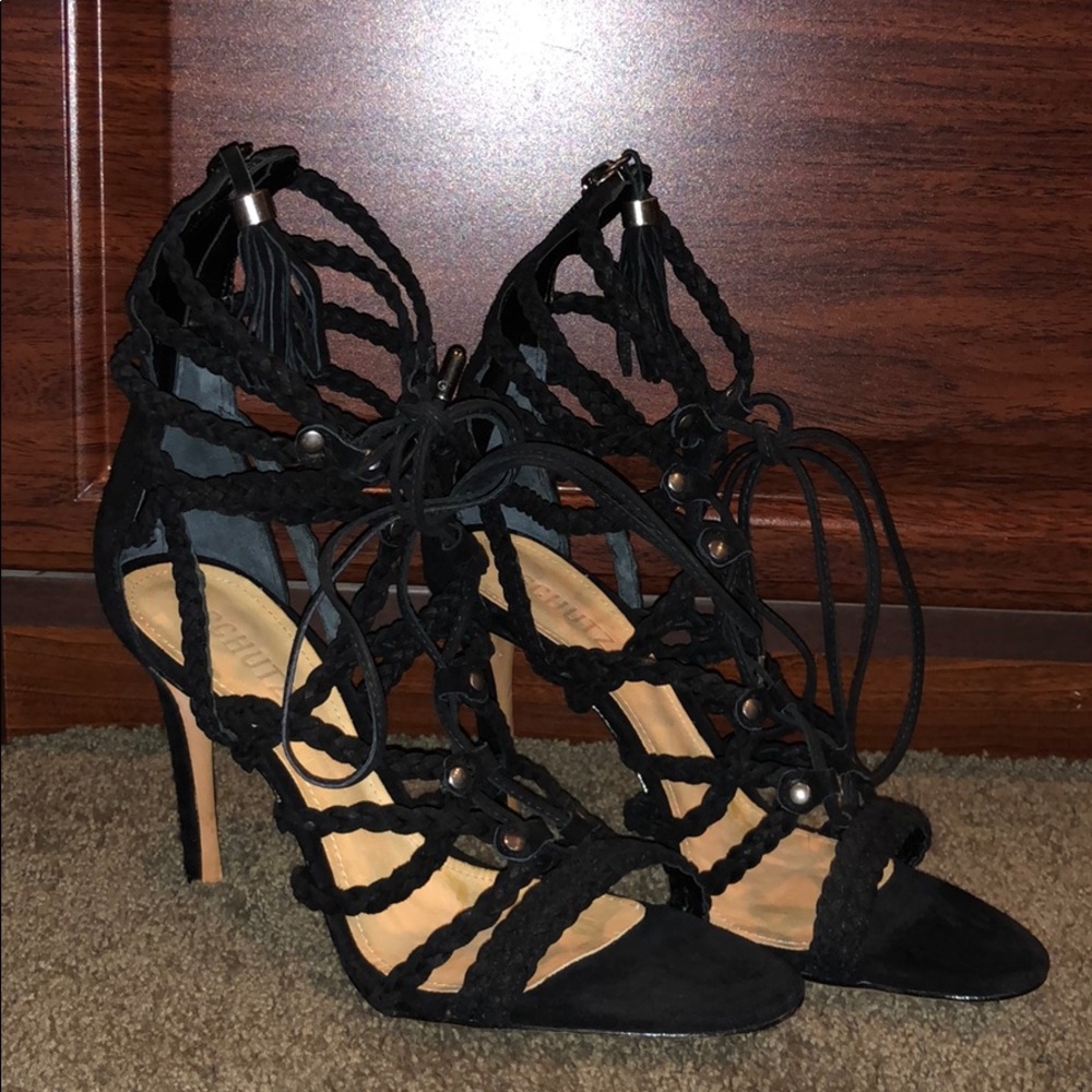Schultz Heels